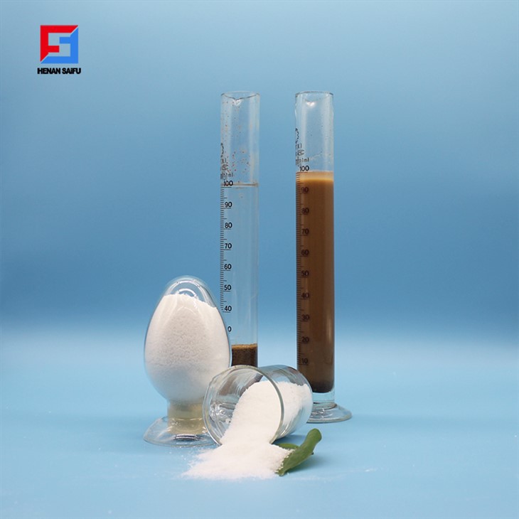 Industrial Polyacrylamide Flocculant Cpam High Cationic Charge Thickener For High Density Effluent Treatment